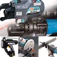 ���H���H�E�ؒf